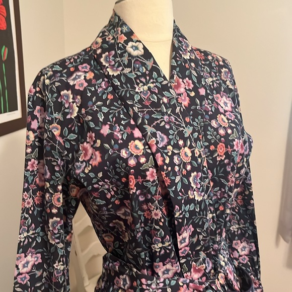 Liberty of London bathrobe - Picture 3 of 10